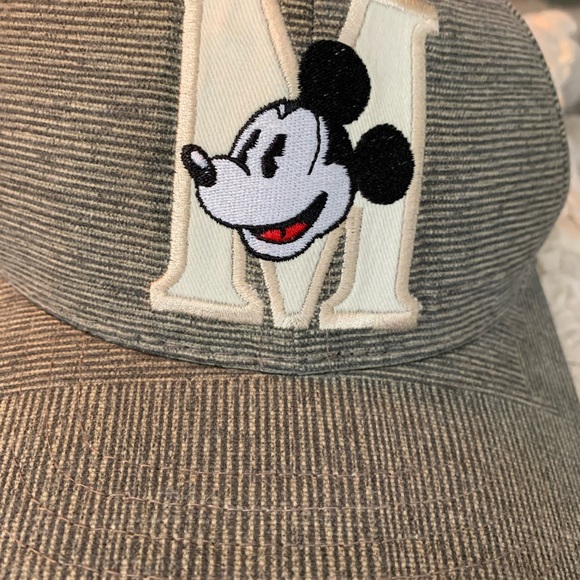 Hat - Picture 4 of 4